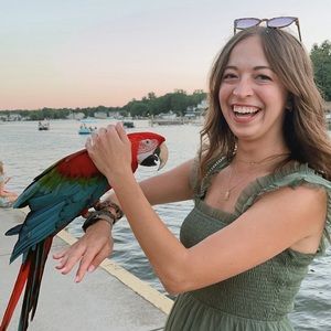 Meet your Posher, Allison